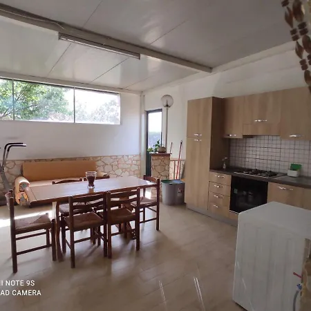 Bed & Breakfast Borgo Pileri 3*